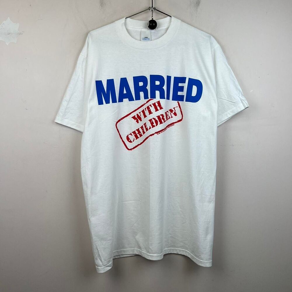 VINTAGE 1980'S MARRIED WITH CHILDREN TV SHOW SHIRT SIZE LARGE